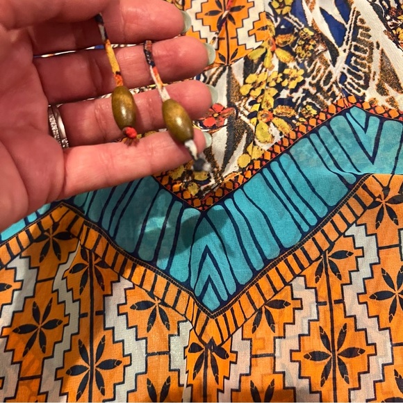 Figueroa & Flower BohoPeasant Top M Floral Tie Front Elastic Cuff Pullover - Picture 7 of 7